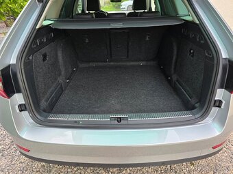 Škoda Superb Combi 2.0 TDI SCR Style DSG, Mesačne: 298€ - 16