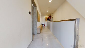 Exkluzívna nehnuteľnosť na predaj – Rodinný dom s podnikateľ - 16