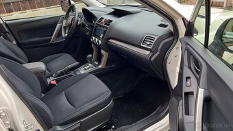 Subaru Forester 2.0 benzín - 16