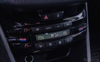 Peugeot 208 1.2 PureTech Style - 16