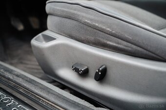 Peugeot 407 SW 2.0 HDi - 16