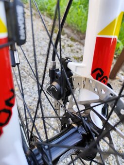 Specialized rockhopper pro - 16