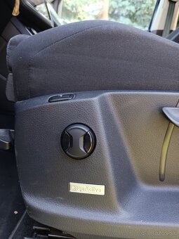 Volkswagen Touran 2.0 TDI možný odpočet DPH - 16