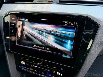 VW Passat B8 Variant GTE 1.4TSI 160kW DSG - záruka Autodraft - 16