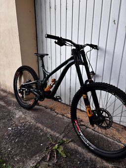 Commencal Supreme Ohlins Edition - 16
