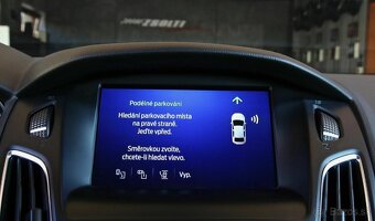 Ford Focus Kombi STL 1.5EB 182k A6 Red & Black Edition 2018 - 16