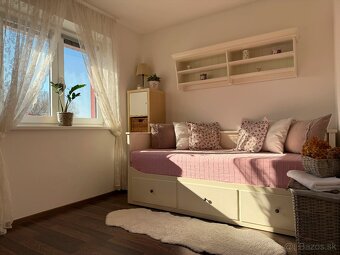 Rodinný dom s garážou v Skalici - 16