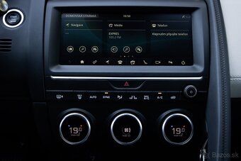 Jaguar E-Pace 2.0D 180k S AWD A/T, Slovenské, 360°, Virtual - 16