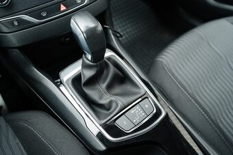 Peugeot 308 Break/SW 1.6 HDi AT6 - 16