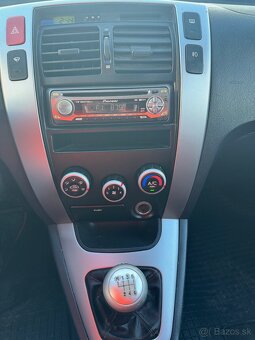 Hyundai tucson  2.0 crdi - 16