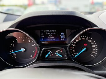 Ford Kuga 1,5 benzin 110kW 45 000KM - 16