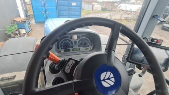 Predám traktor New Holland T7.250 - 16