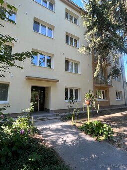 Na predaj veľký 2-izbový byt s moderným dizajnom - 16