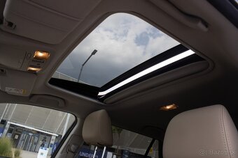 Subaru Outback 2.5i-S Exclusive NAVI CVT. - 16