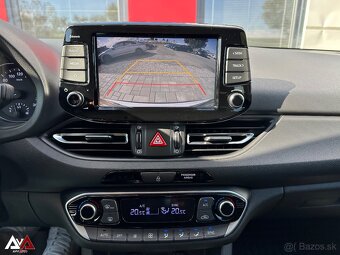 Hyundai i30 CW 1.6 CRDi Family, v Záruke, Pôvodný lak, SR - 16