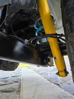 Jeep Cherokee 2,8CRD /120kw A/T facelift //BEZ KOROZIE // - 16