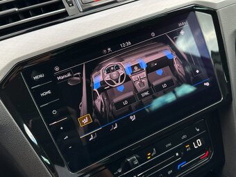 Volkswagen Passat Variant 2.0 TDi DSG - 16