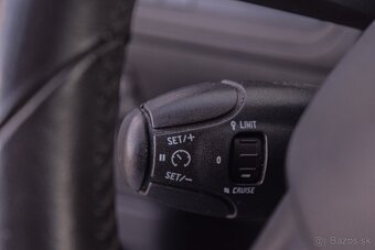 Peugeot 208 1.6 HDI - 16