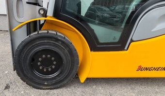 Plynovy vysokozdvižný vozík Jungheinrich TFG 425s - 16