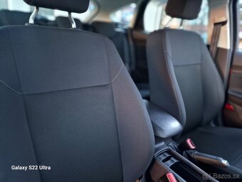 Ford Focus 1.0 EcoBoost 92kw. Rok: 2/2017 Palivo: benzín Ob - 16