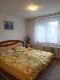 Predám 4izbovy prerobený, zariadený a klimatizovaný - 16