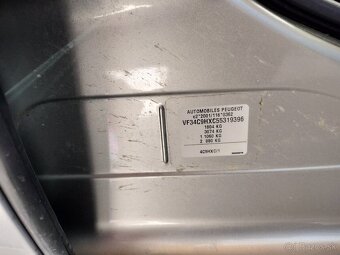 Peugeot 308 1,6HDI, kúpené v SR, bez DPF - 16