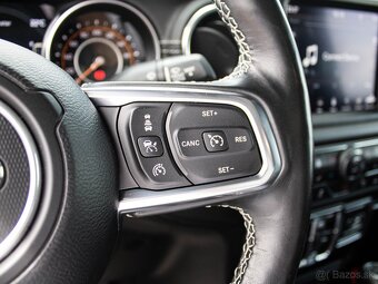Jeep Gladiator 3.0 CRD Launch Edition 4WD A/T - 16