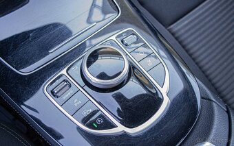 Mercedes-Benz E trieda Kombi e350d 4matic 190kW automat - 16