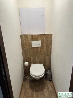 VEĽKÝ 2i byt, 3loggie, Žiar nad Hronom, Hurbanova ul., ESTY  - 16