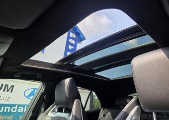 Toyota Corolla 2.0-HYBRID-PANORAMA-GR SPORT - 16