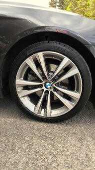 BMW rad 5 f10 - 16