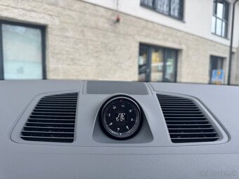Porsche Cayenne 3.0i 2022/6 Platinum Edition “Chrono” DPH - 16