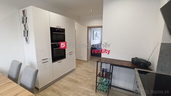 F065-113-PEB, 3 izb byt vytvorí domov slovenskej, ukrajinske - 16