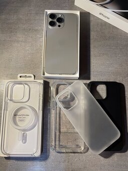 iPhone 15 Pro Max 256GB – Natural Titanium - 16