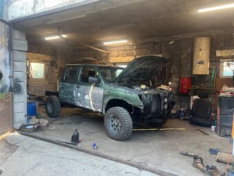 Nissan navara D22 2.5 TD - 16