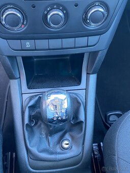 ŠKODA YETI  1,2  benzín - 16