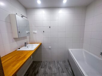 2 izbový byt Holíč  (65m+10m) - 16