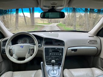 Volvo V70 D5 - 16