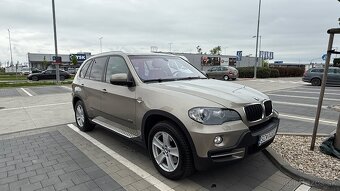 Predám BMW X5 E70 - 16