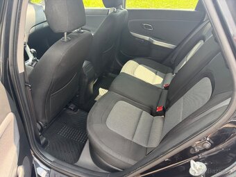 Kia Ceed SW 1.6 CRDi 136k First Edition - 16