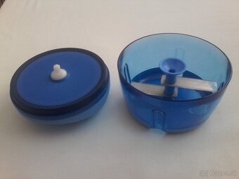 Tupperware - 16