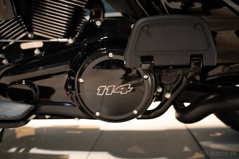 Harley Davidson Road Glide ULTRA LIMITED - 16