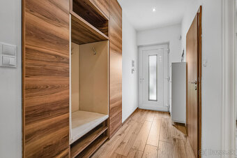 Predaj RD bungalov Rovinka 170m2, dvojgaráž, 715m2 pozemok,  - 16