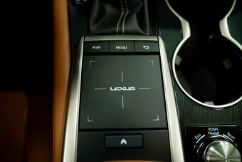 Lexus RX 300 Executive AWD, možný odpočet DPH - 16