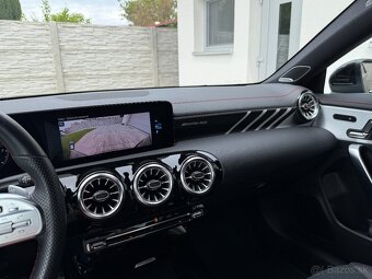 Mercedes Benz cla 180 amg coupe - 16