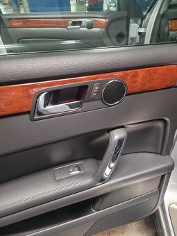 VW Phaeton 3,2L 177KW benzin V6 4motion - 16