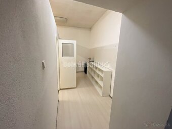 Na prenájom veľký, lukratívny komerčný priestor v centre mes - 16