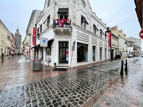 Prenájom 2 izbového bytu v historickom centre - Kováčska - 16