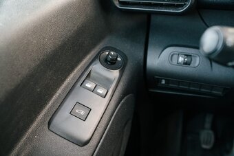 Peugeot Partner L1 BlueHDI 100 - 16