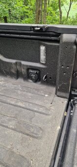 JEEP GLADIATOR - 16